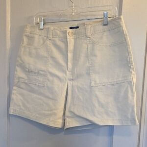 Dockers Women's Cream Cargo Shorts 12